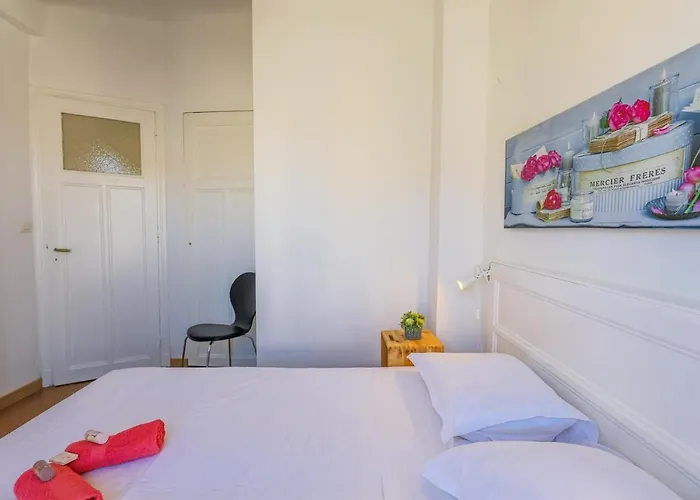 Palais L'escurial Ap4069 By Riviera Homes * نيس